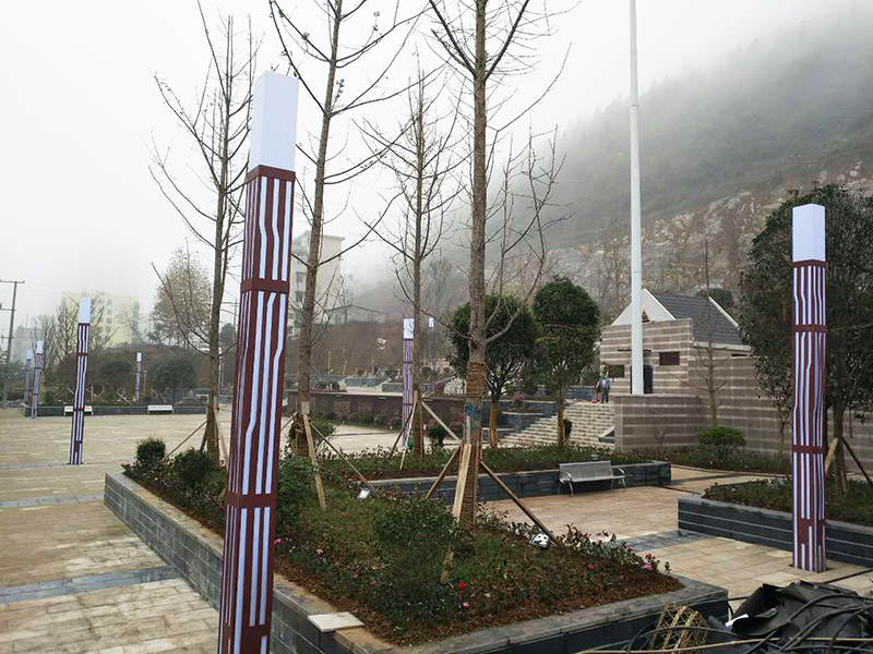贵州务川丹砂广场景观灯清新脱俗