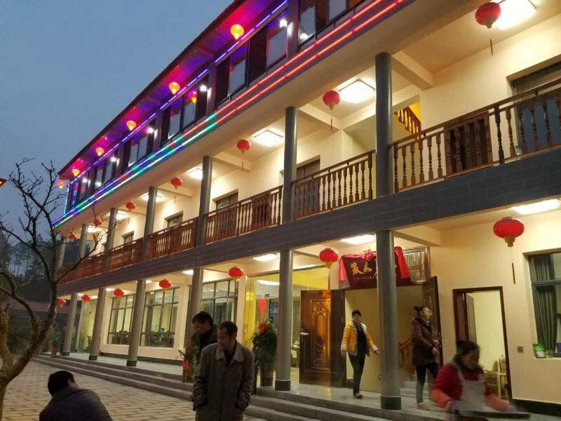 湖南常德酒店景观灯亮化工程 湖南常德酒店景观灯亮化工程