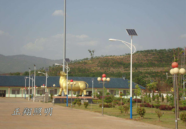 LED太阳能路灯 LED太阳能路灯