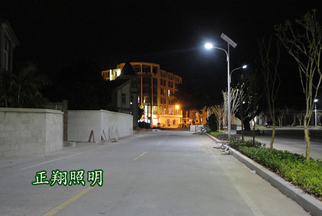 太阳能路灯体现高科技产品的适用性 太阳能路灯体现高科技产品的适用性