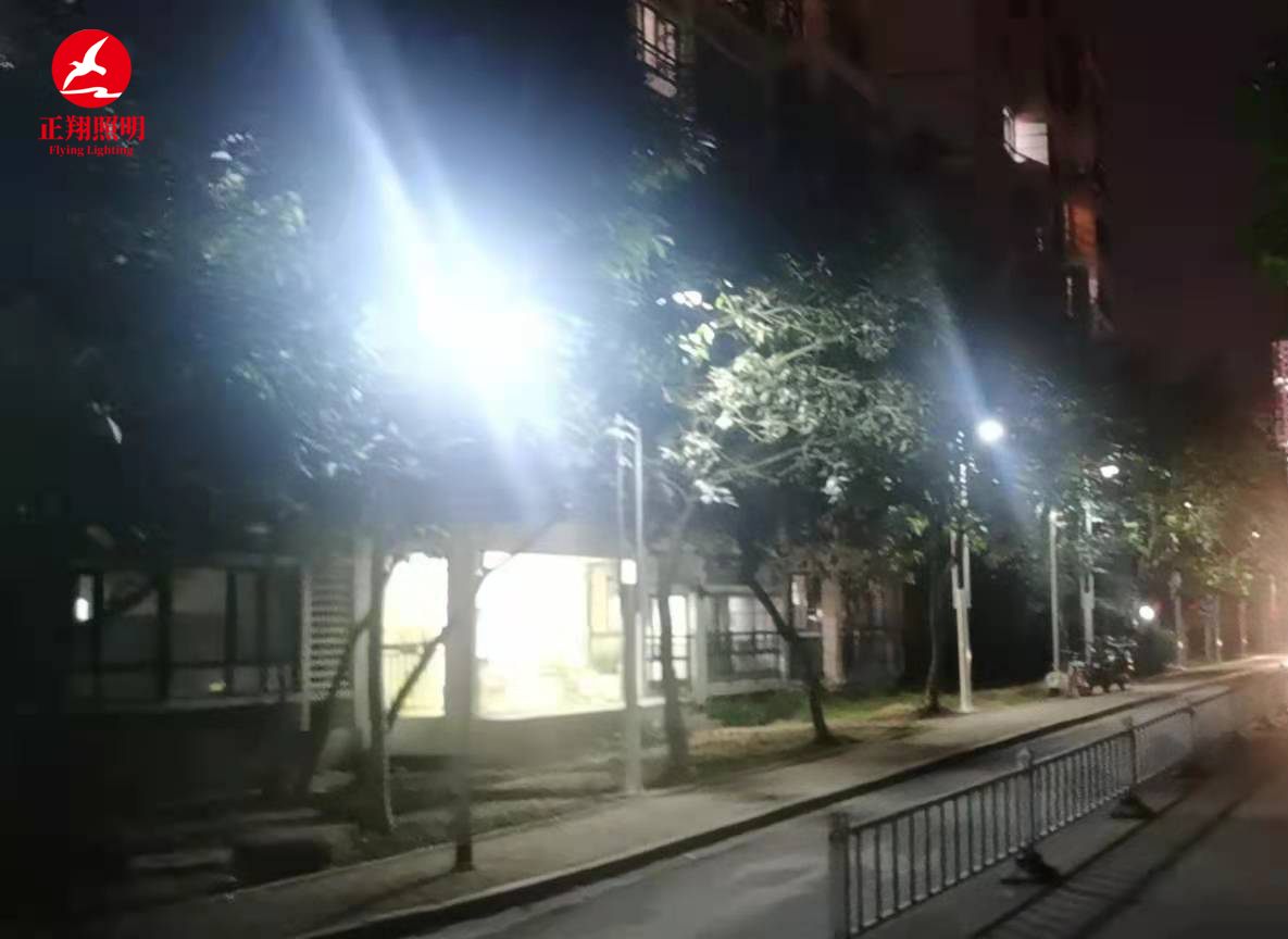 广西南宁市铁馨苑太阳能路灯工程案例 广西南宁市铁馨苑太阳能路灯工程案例