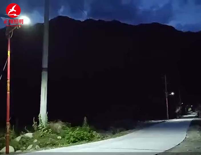 香港六和合资料民族特色太阳能路灯案例