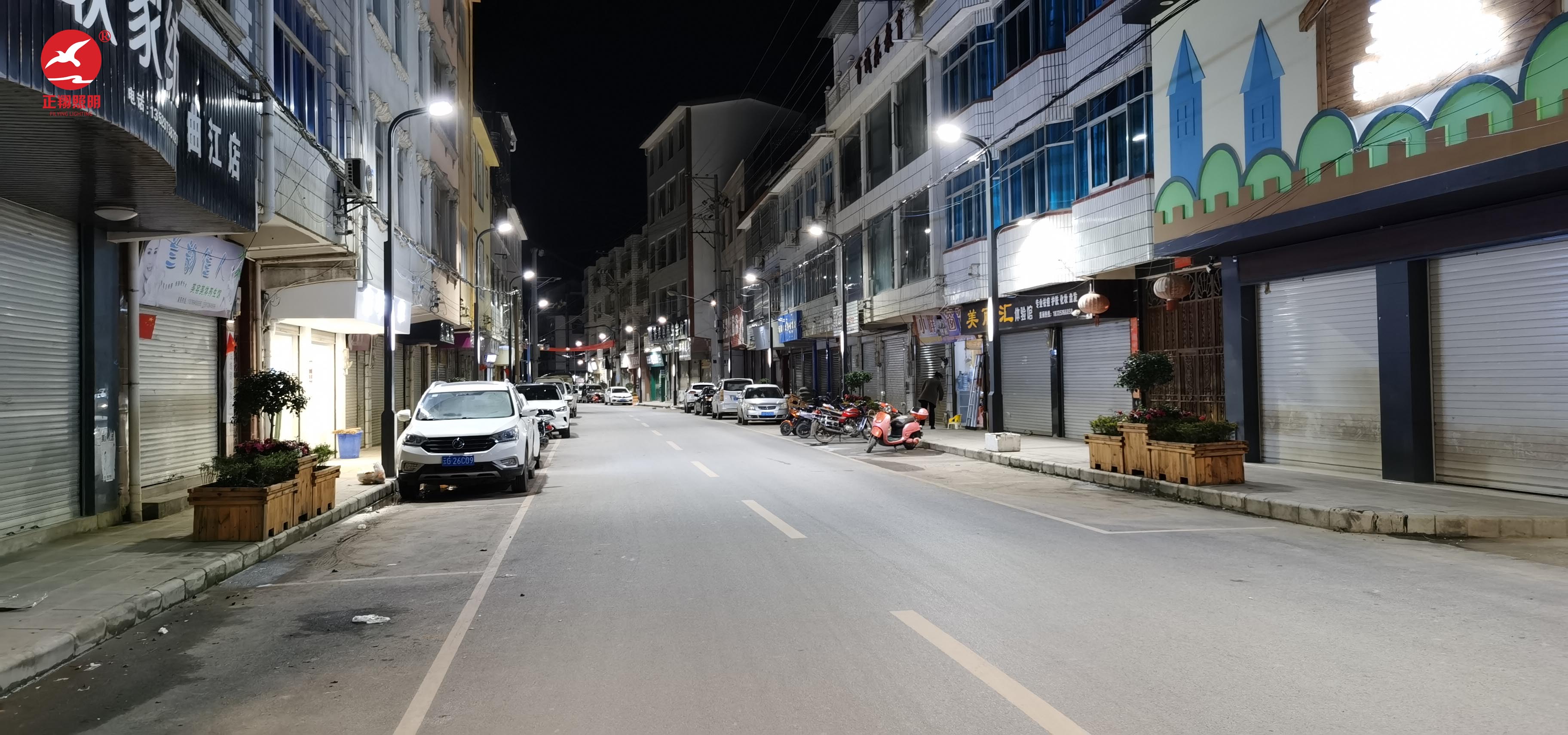 昆明建水高低臂市电路灯工程案例 昆明建水高低臂市电路灯工程案例