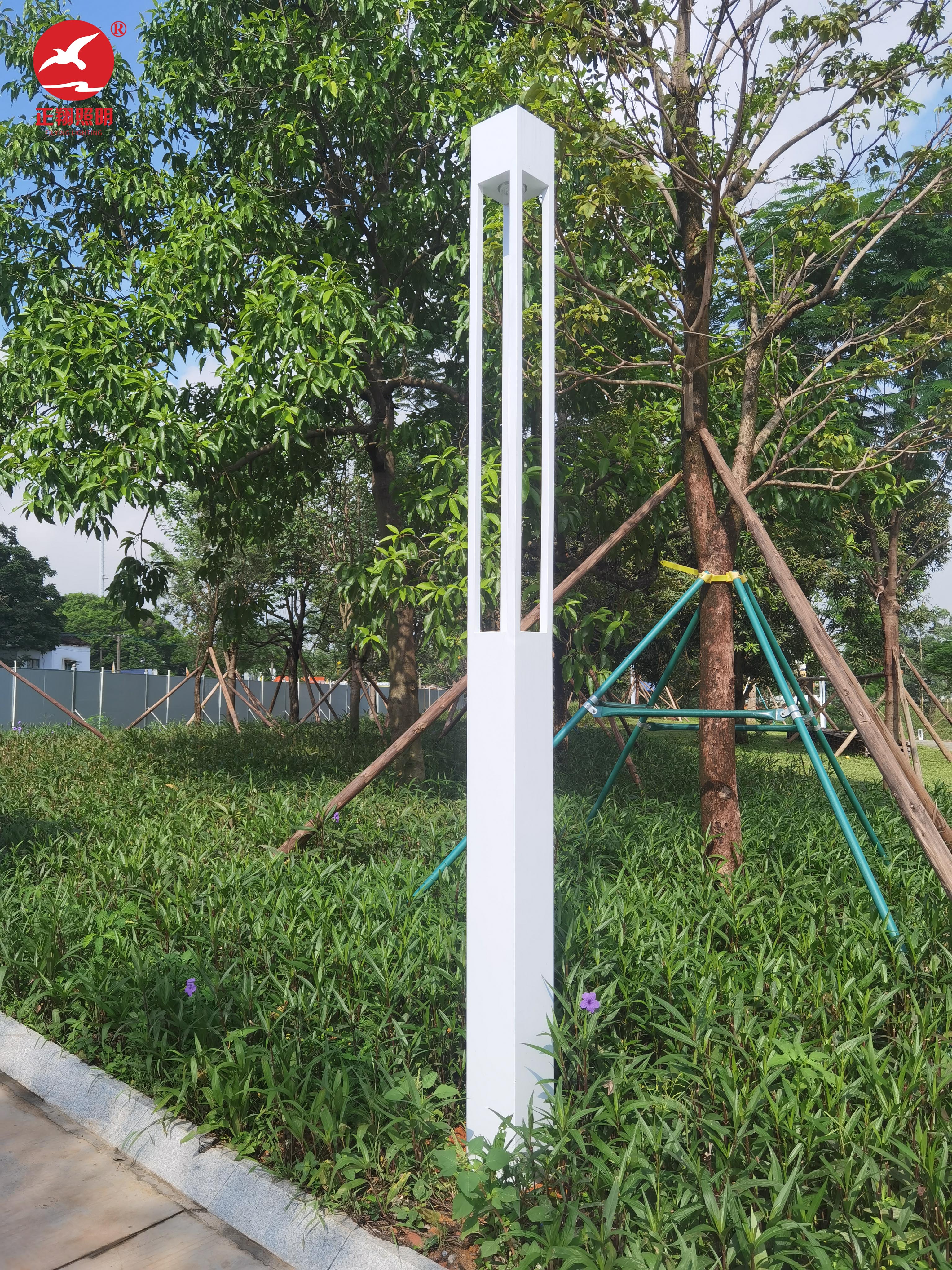 佛山南海白色庭院灯工程案例