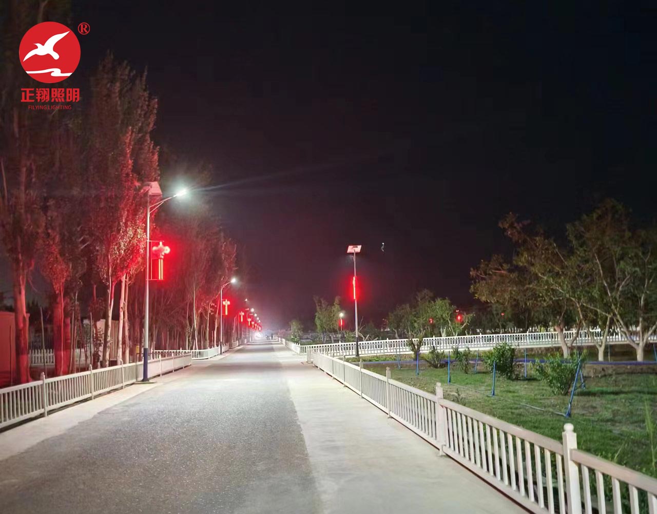 新疆中国结太阳能路灯工程案例 新疆中国结太阳能路灯工程案例