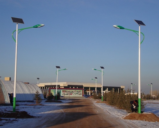 6米8米太阳能路灯安装间距 6米8米太阳能路灯安装间距