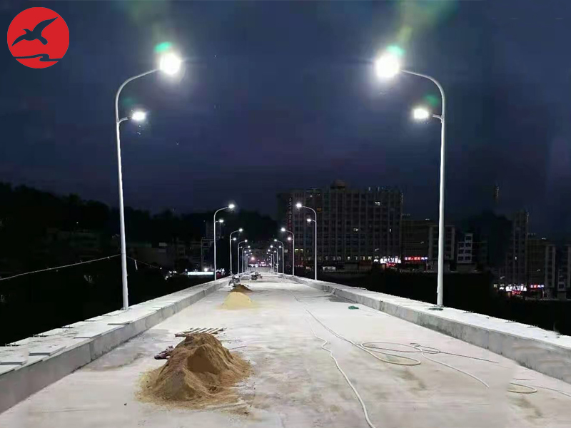 led路灯安装